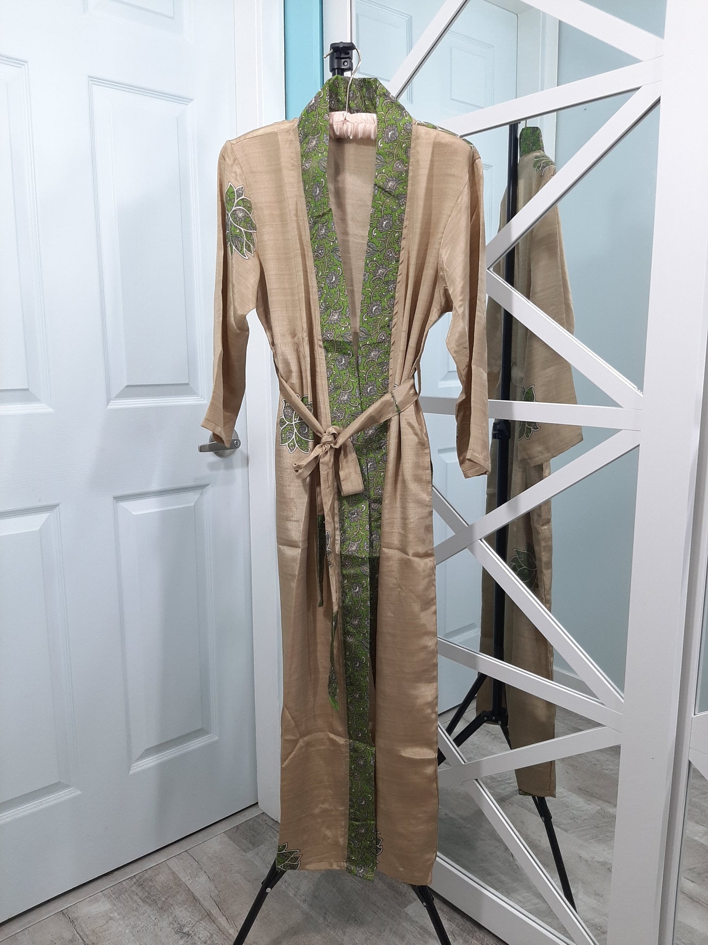 Robe - Zen - Youth/Ladies Small