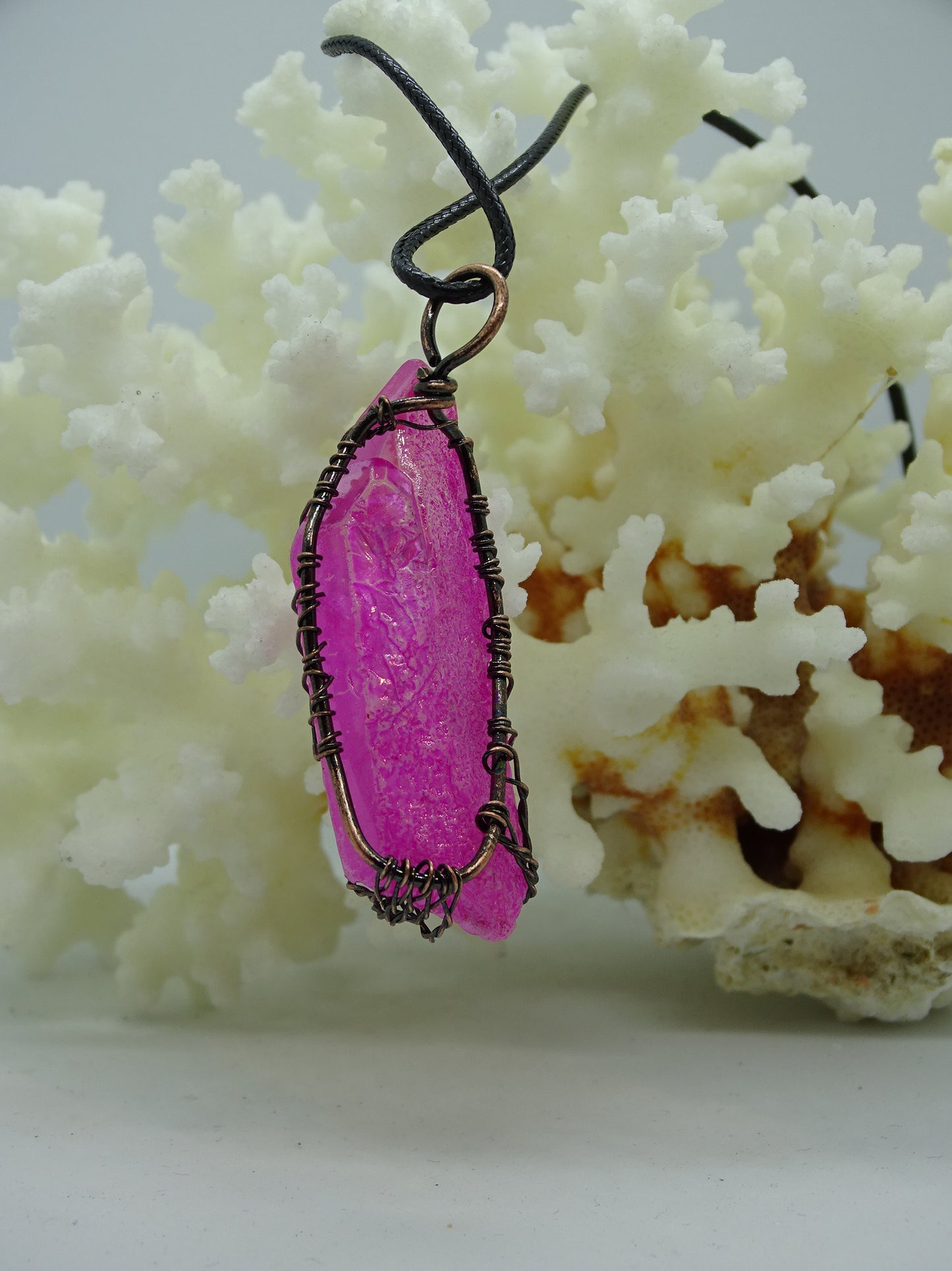 Natural Quartz Reiki Stone Tree of Life Pendant Necklace - Pink