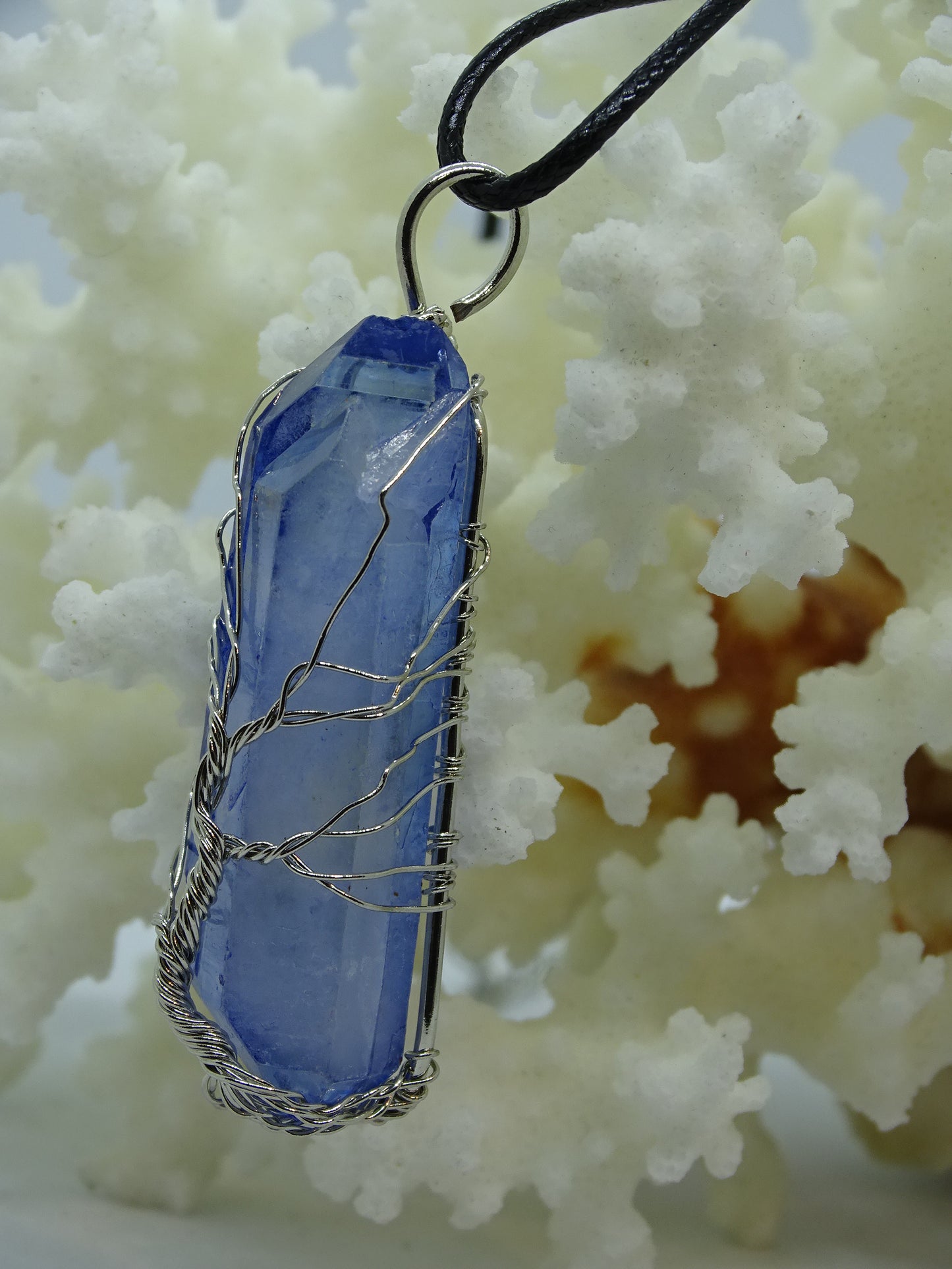 Natural Quartz Reiki Stone Tree of Life Pendant Necklace - Blue Mist - Silver
