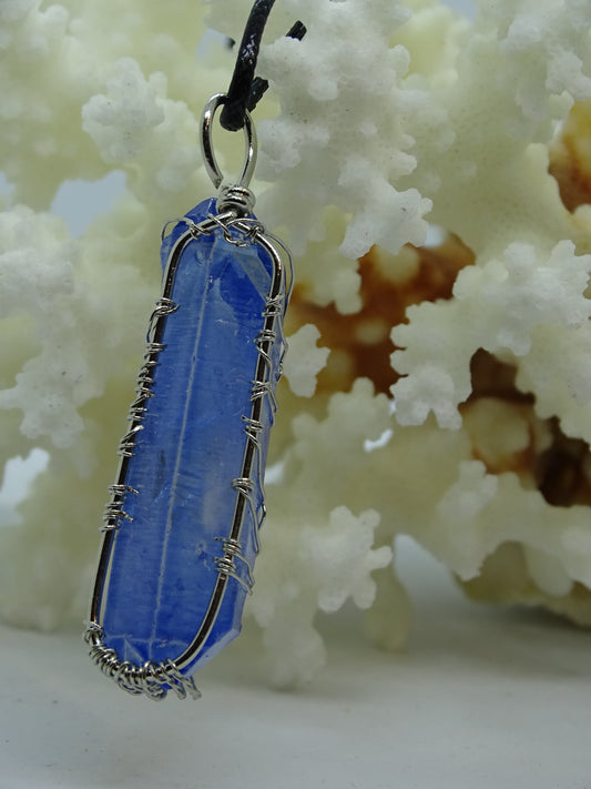 Natural Quartz Reiki Stone Tree of Life Pendant Necklace - Blue Mist - Silver