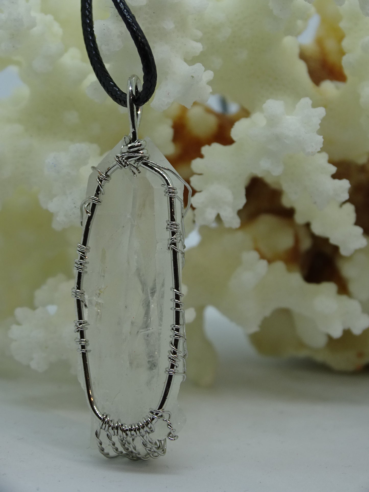 Natural Quartz Reiki Stone Tree of Life Pendant Necklace - White - Silver