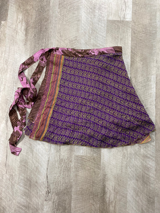 Charming Mini Wrap Skirt - Goddess Size