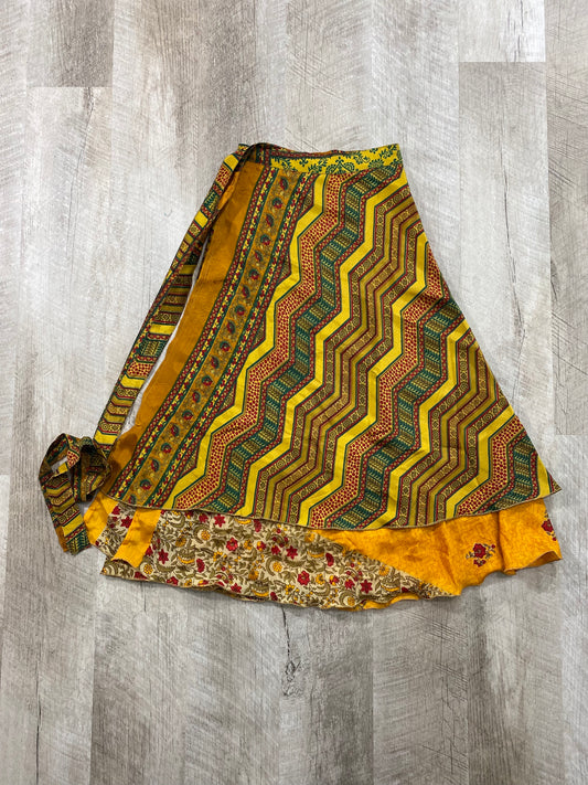 That 70's Skirt - Wrap Skirt - Calf Length - Regular Size